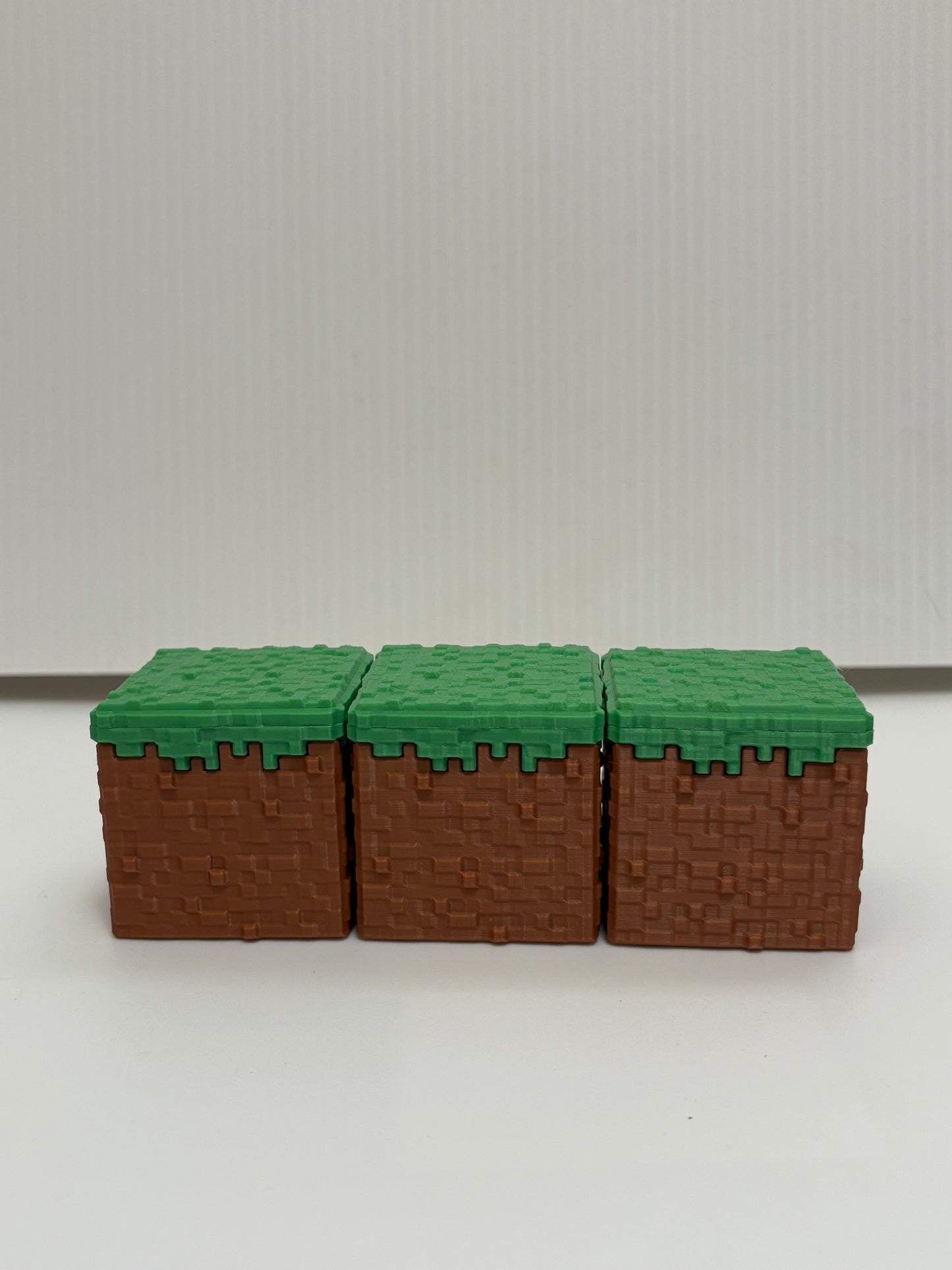 Grass Block Container