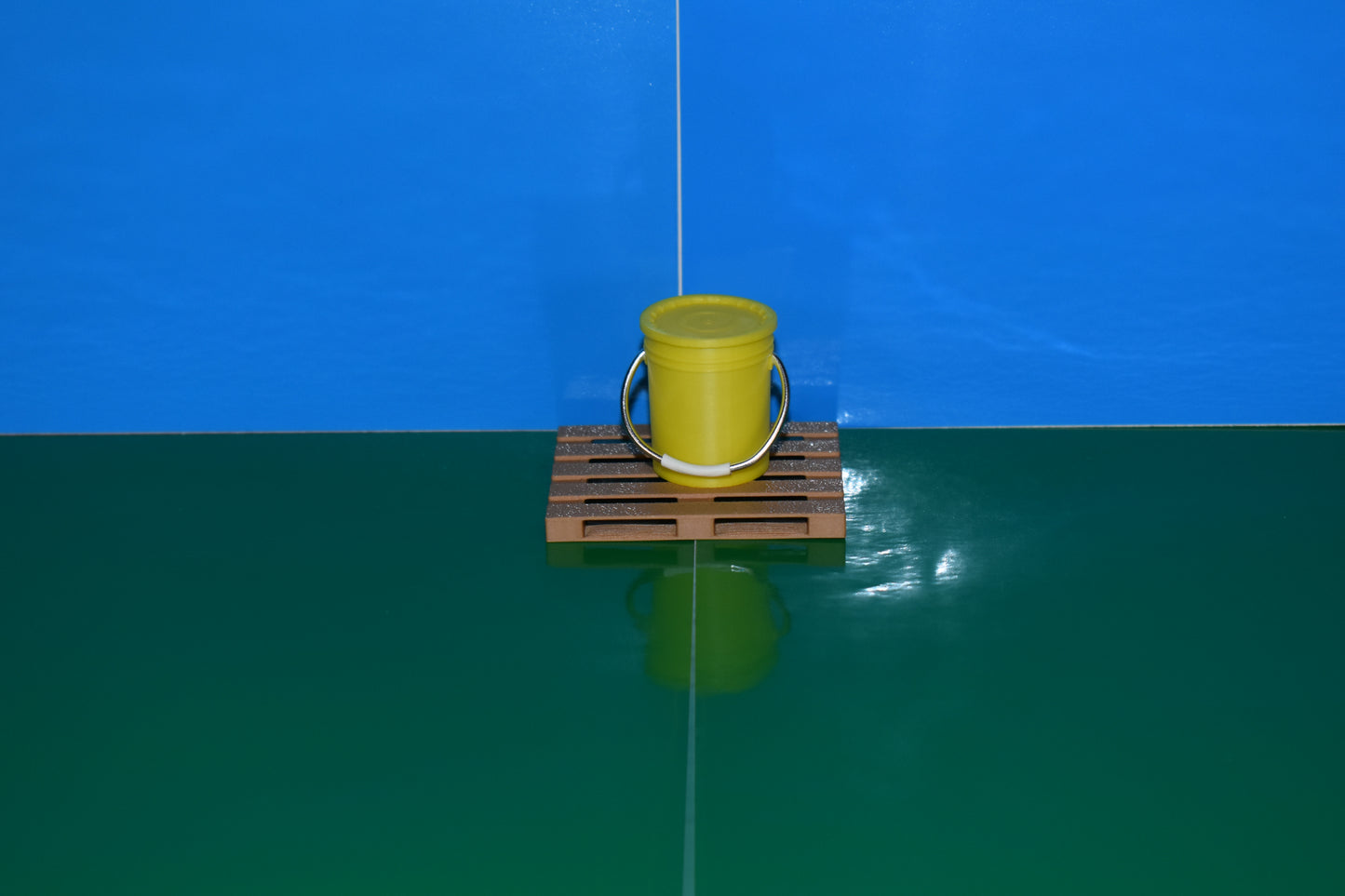 Mini Bucket with Lid – Multiple Colors & Sizes