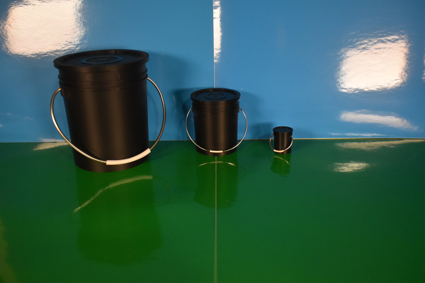 Mini Bucket with Lid – Multiple Colors & Sizes