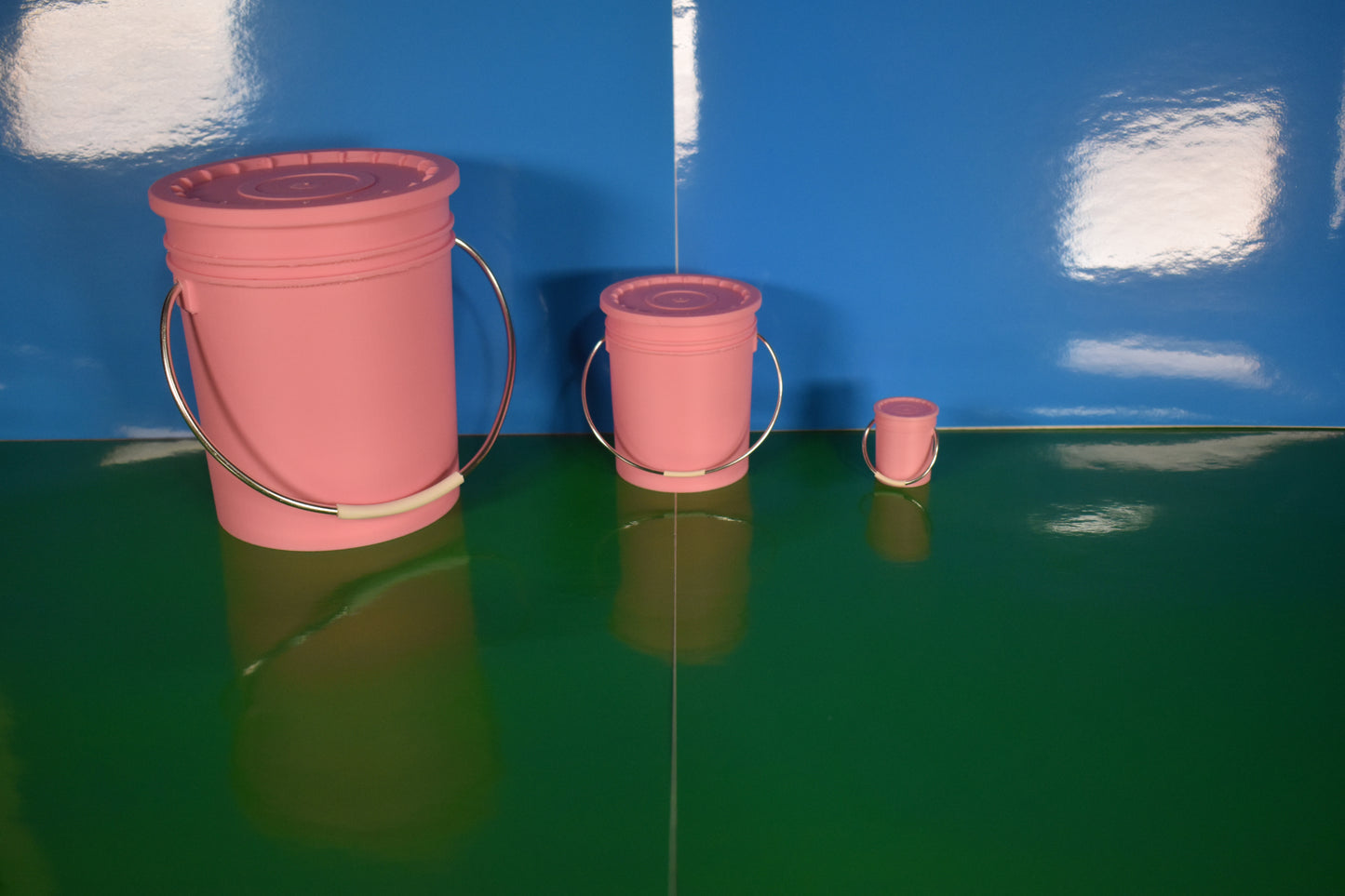 Mini Bucket with Lid – Multiple Colors & Sizes