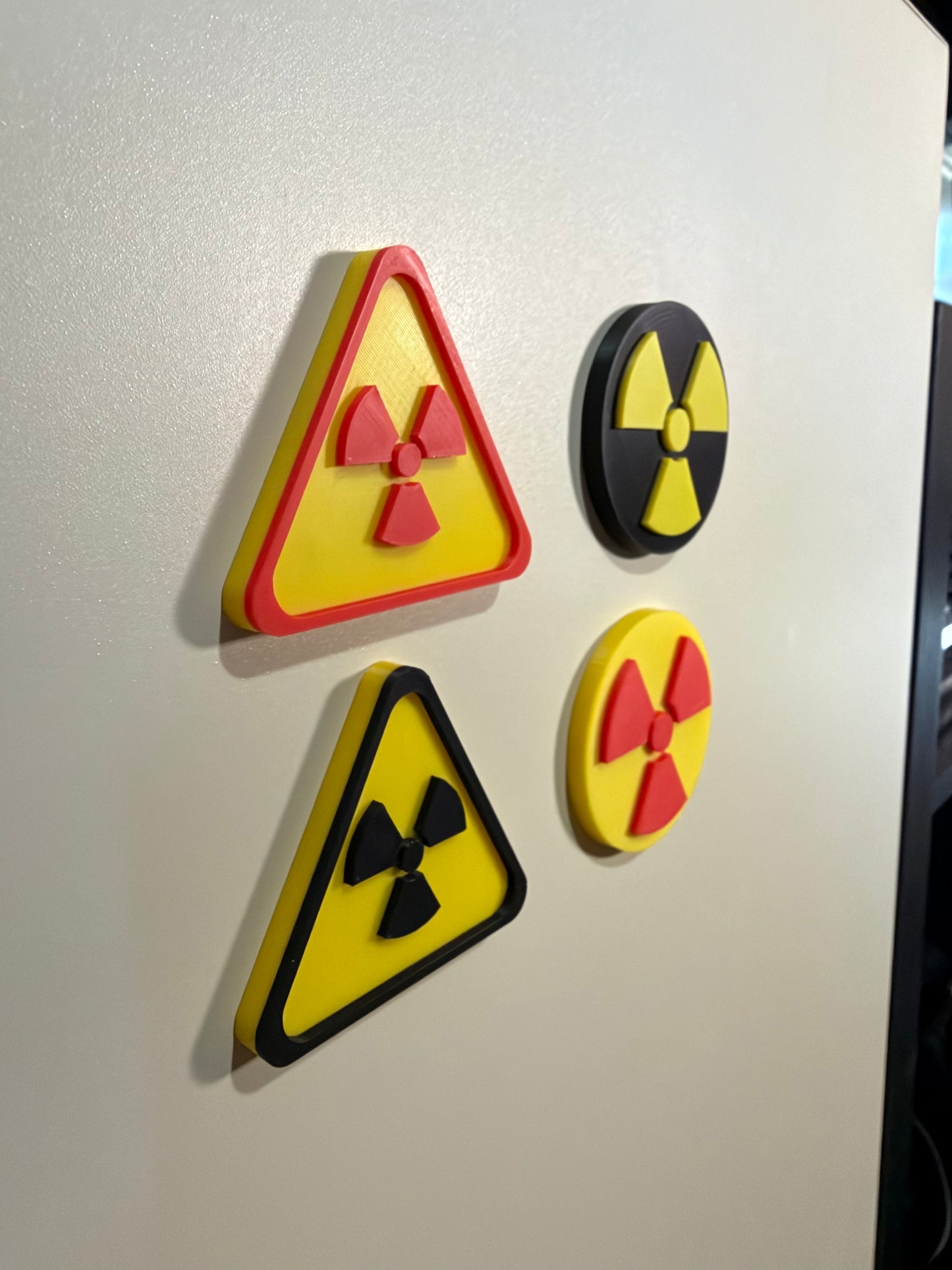3D Radiation / Nuclear Sign Magnet (4 Variants!)
