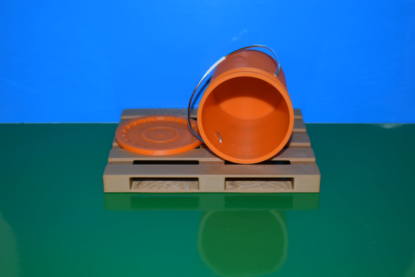 Mini Bucket with Lid – Multiple Colors & Sizes