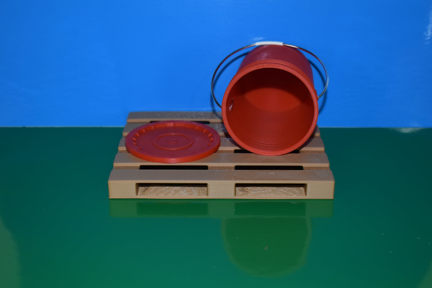 Mini Bucket with Lid – Multiple Colors & Sizes