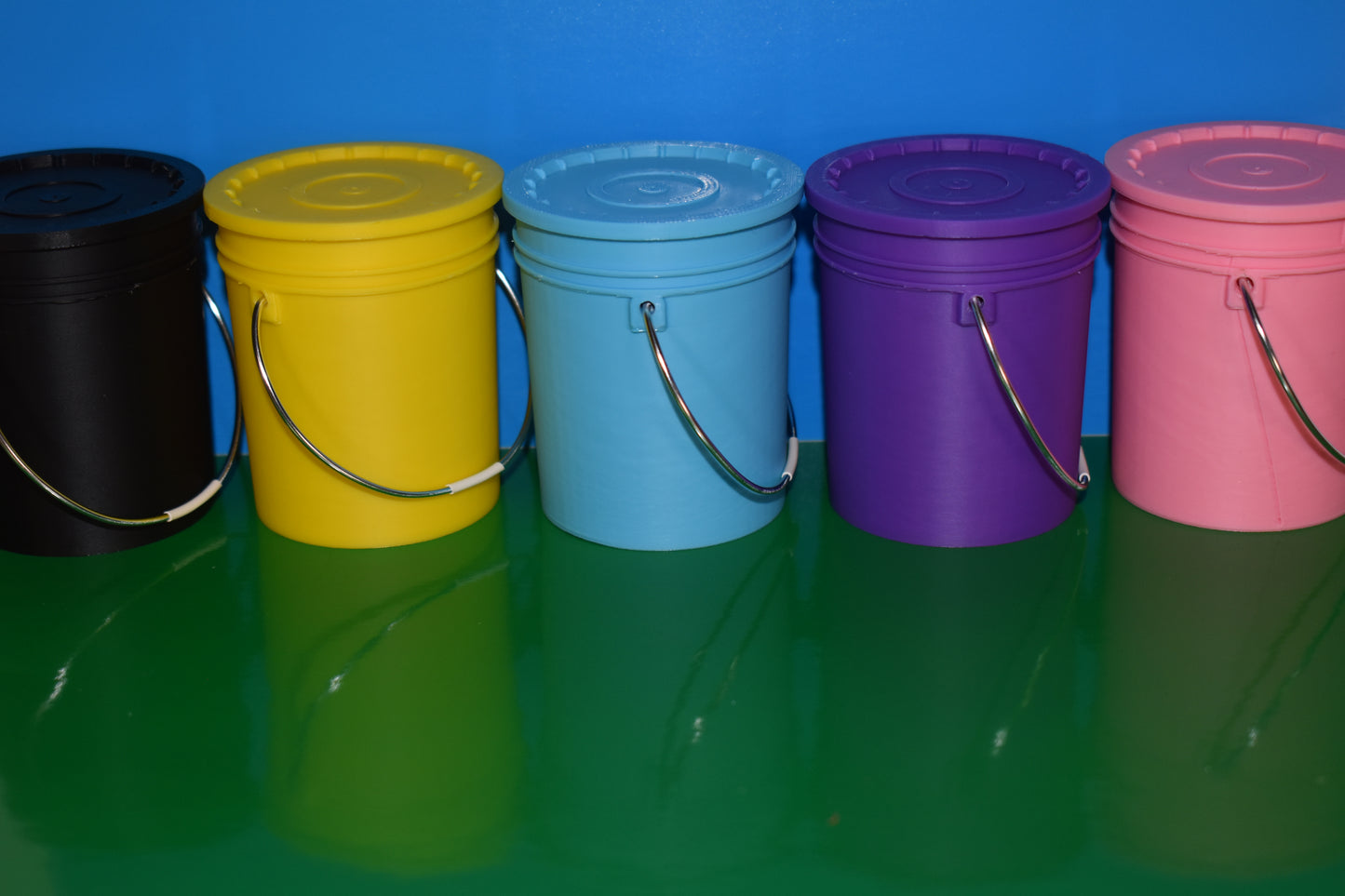 Mini Bucket with Lid – Multiple Colors & Sizes